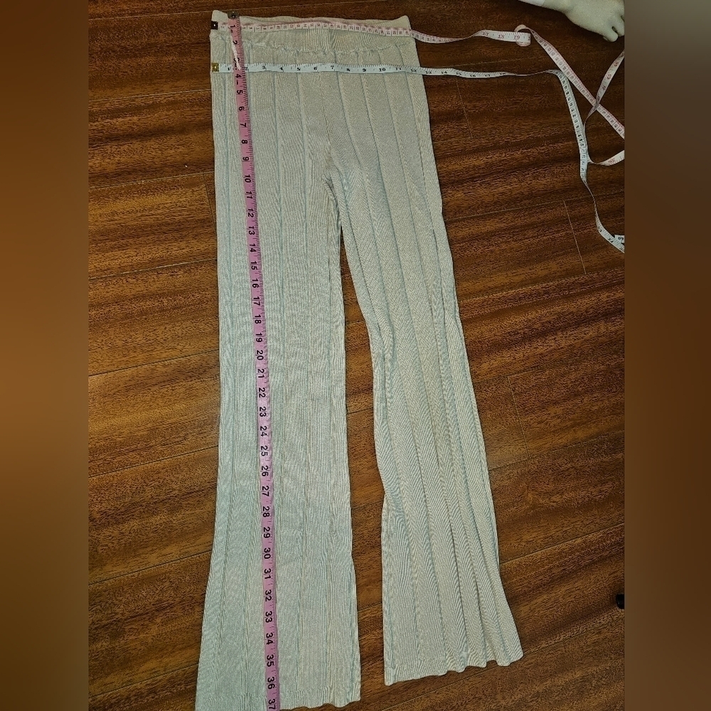 H&M Ribbed Cropped Strech Pant - Picture 8 of 9
